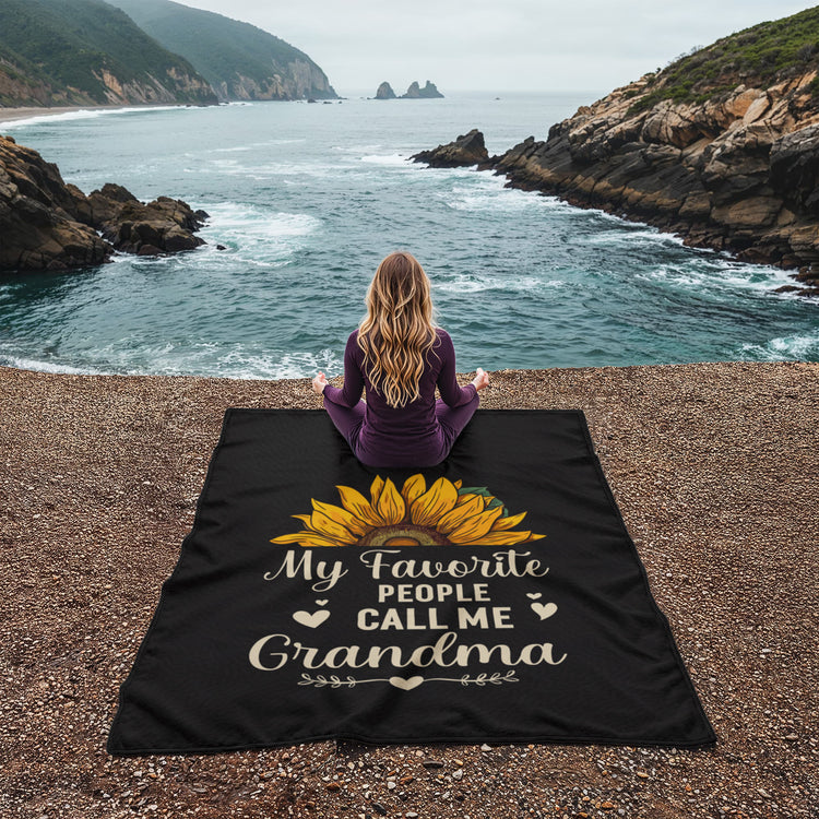 My Favorite People Call Me Grandma – Coral Fleece Blanket - Marlofy.com