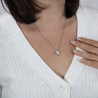 Love Knot Necklace - Marlofy.com