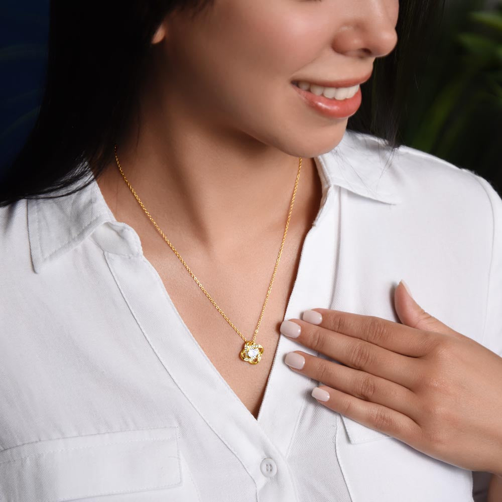Love Knot Necklace - Marlofy.com