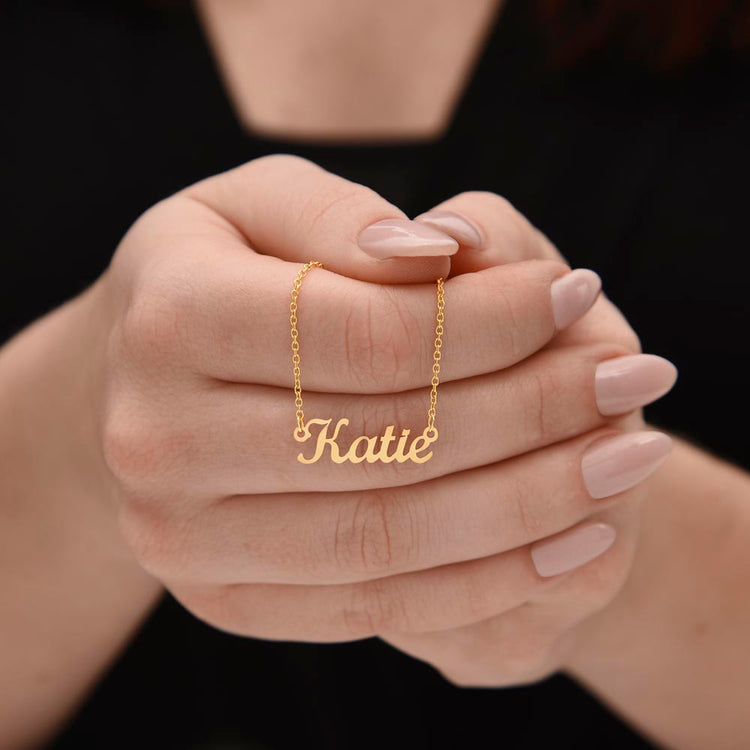 Classic Style Name Necklace - Marlofy.com