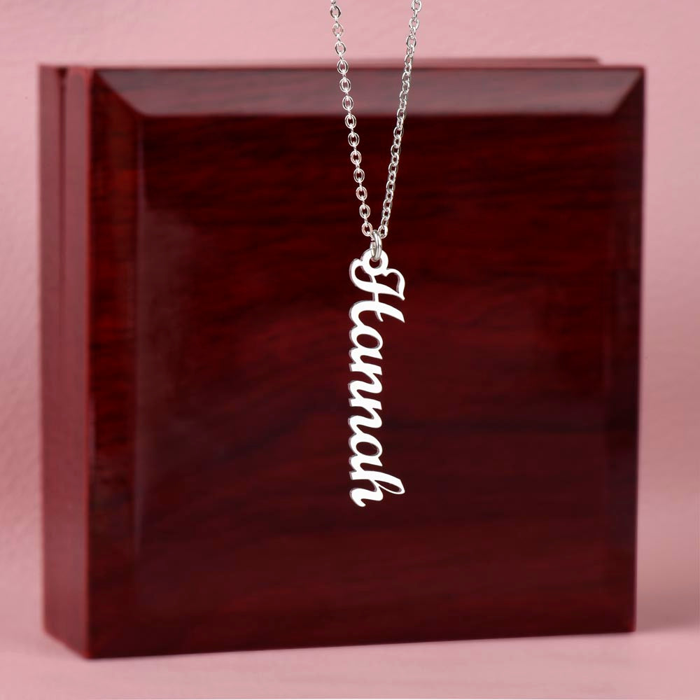 Classic Vertical Name Necklace - Marlofy.com