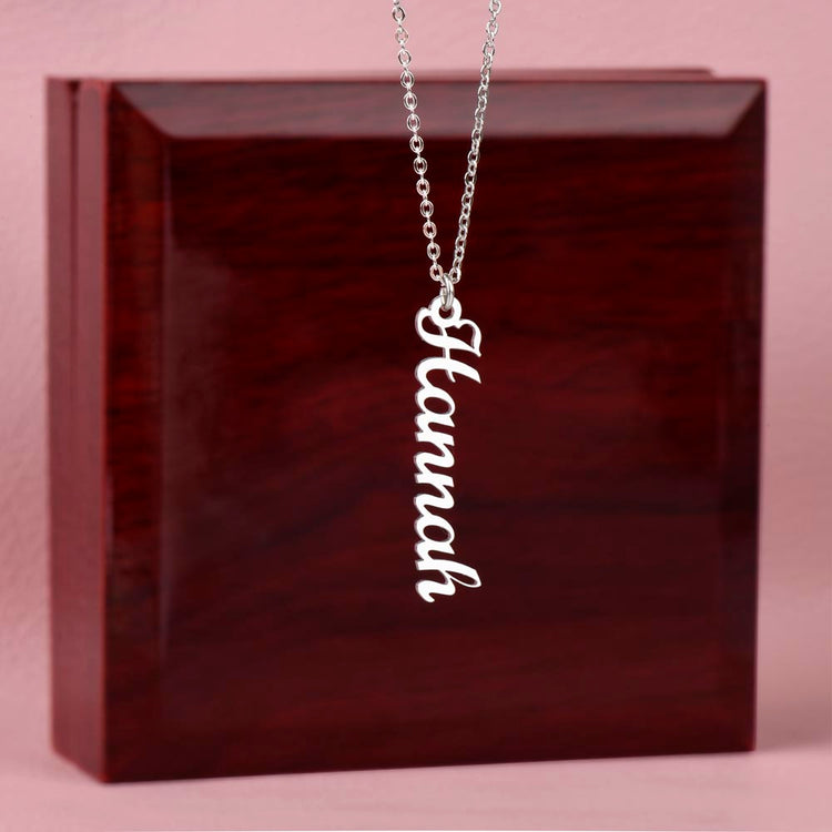 Classic Vertical Name Necklace - Marlofy.com