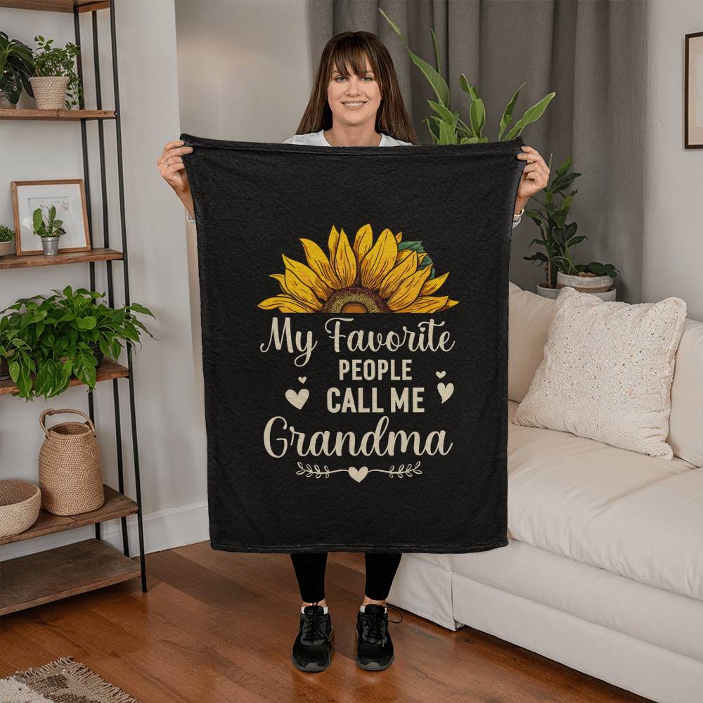 My Favorite People Call Me Grandma – Coral Fleece Blanket - Marlofy.com